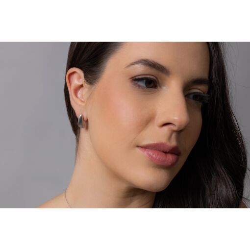 BRINCO TRIÂNGULO ACETINADO