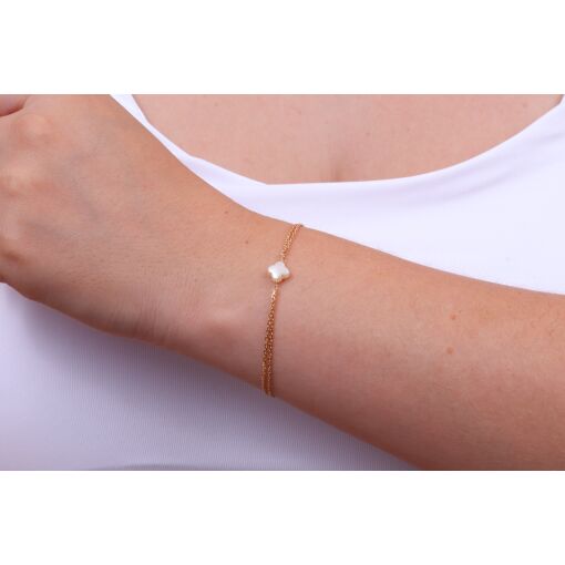 PULSEIRA COM TREVO DE PÉROLA