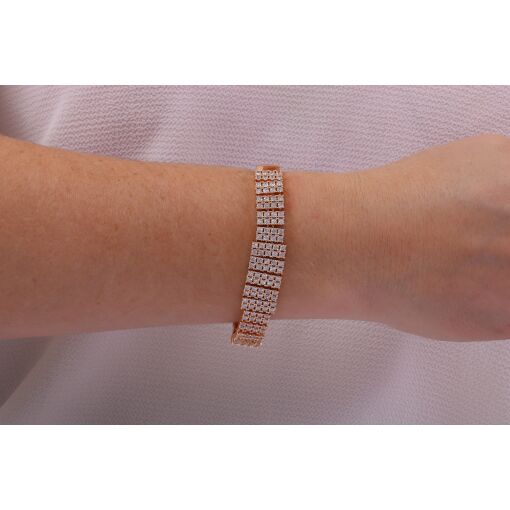 PULSEIRA COM ZIRCÔNIAS