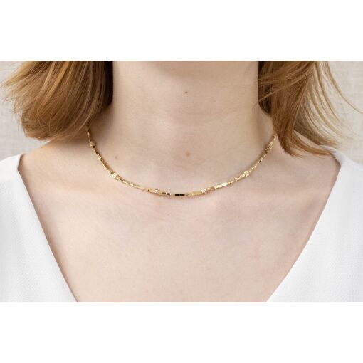 CHOKER COM QUADRADOS