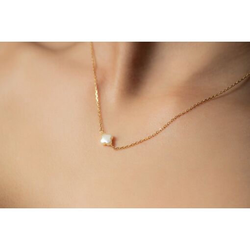 CHOKER COM TREVO DE PÉROLA