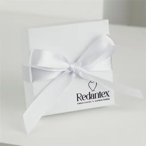 CAIXA RIGIDA 05X05CM COM FITA PERSONALIZADA VALOR UNITÁRIO P/300