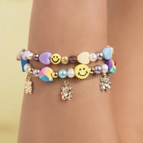 Pulseira e Pingentes Corações Coloridos e Pérolas Banhada a Ouro