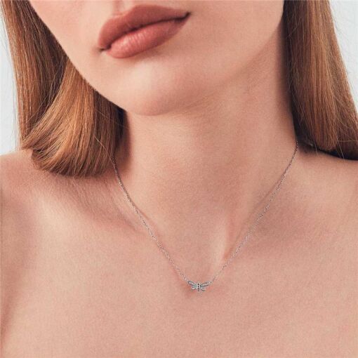 CHOKER COM PINGENTE DE LIBÉLULA CRAVEJADO COM ZIRCÔNIAS