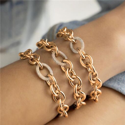 PULSEIRA COM ELOS OVAIS LISOS E CRAVEJADO  DE ZIRCÔNIAS