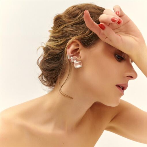 BRINCO EAR CUFF COM CRISTAL INCOLOR BANHADO A RÓDIO