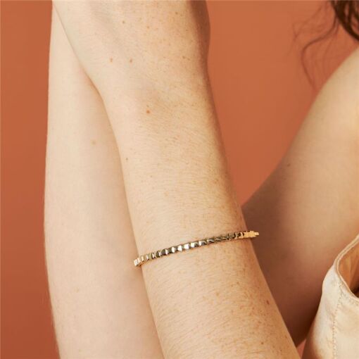 BRACELETE TRABALHADO E LISO BANHADO A OURO